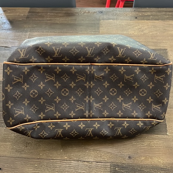 Monogram Louis Vuitton Delightful - Picture 12 of 13